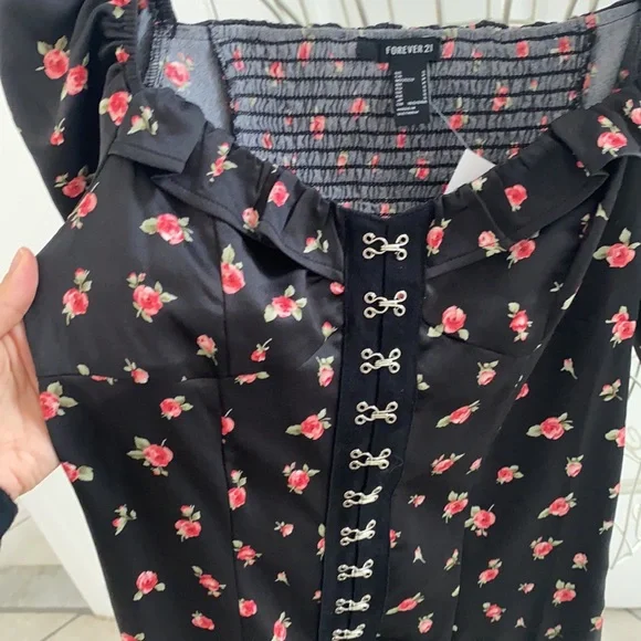 NWT! Forever 21 Satin Rose Corset Style Puff Sleeve Mini Dress - Picture 2 of 11